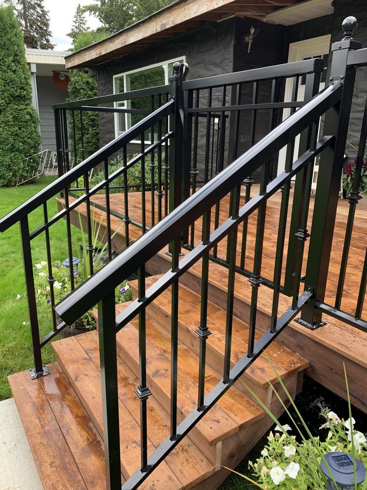 GATEWAY SUNDECKS Updated August 2024 658 Johnson St, Prince