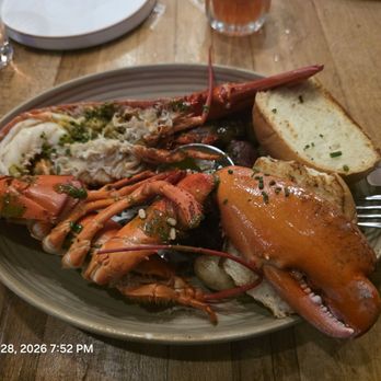 Calico Fish House - Lobster boil shell cracked - Seafood Near Me - Huntington Beach, California Calico Fish House - Lobster boil shell cracked - Seafood Near Me - Huntington Beach, California