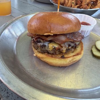 Rodeo Goat - Burgers Near Me - Houston, Texas