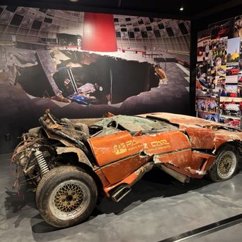 National Corvette Museum - Sink hole Vette - Museums Near Me - Bowling Green, Kentucky National Corvette Museum - Sink hole Vette - Museums Near Me - Bowling Green, Kentucky