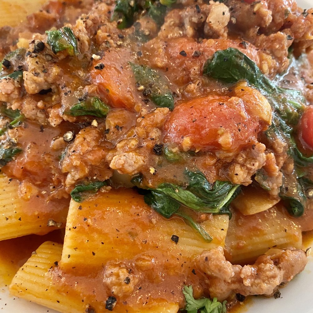 Fumo - Rigatoni Salsiccia Lunch - Italian Near Me - New York, New York Fumo - Rigatoni Salsiccia Lunch - Italian Near Me - New York, New York