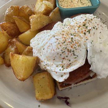 Genki Kitchen - Genki Benedict - Japanese Near Me - Sacramento, California