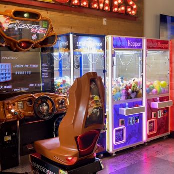 Mountain Mike's Pizza - Old-school arcade games - Pizza Near Me - Fountain Valley, California Mountain Mike's Pizza - Old-school arcade games - Pizza Near Me - Fountain Valley, California
