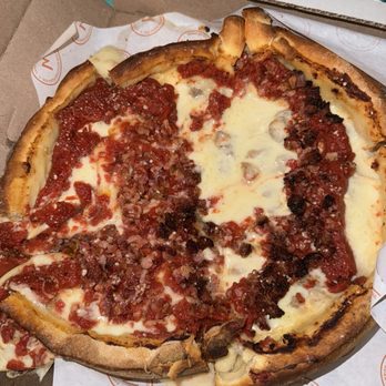 Nancy's Pizza - Pizza Near Me - Bolingbrook, Illinois