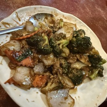 Bamboo Chinese restaurant  - Beef and broccoli - Chinese Near Me - Springdale, Utah
