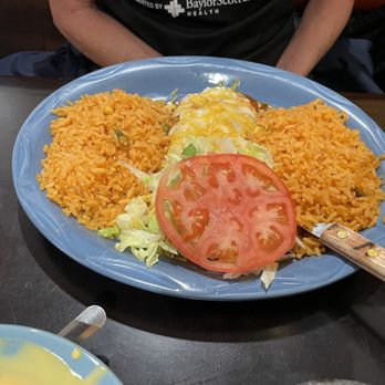 El Mexicano Grill - Beef enchiladas and double rice - Mexican Near Me - Smithville, Texas El Mexicano Grill - Beef enchiladas and double rice - Mexican Near Me - Smithville, Texas