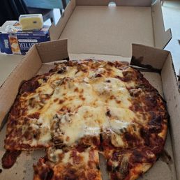 Sausage & Pepperoni Pizza Sausage & Pepperoni Pizza