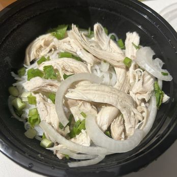 3 Asian Sisters - Chicken Pho comes with white onions, green onions and cilantro - Vietnamese Near Me - Chicago, Illinois