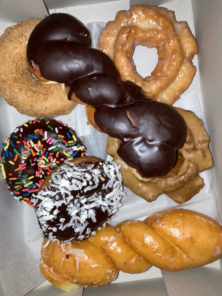 WINCHELL’S DONUT HOUSE Updated August 2024 11 Photos & 32 Reviews