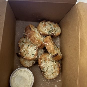 Messina - Garlic Bread - Italian Near Me - Seattle, Washington Messina - Garlic Bread - Italian Near Me - Seattle, Washington