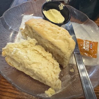 Lumberjack's Restaurant - Biscuit with honey and butter - Burgers Near Me - Willits, California