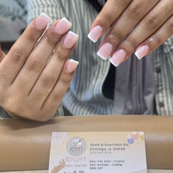 Right Nail Salon - Nail Salons Near Me - Chicago, Illinois