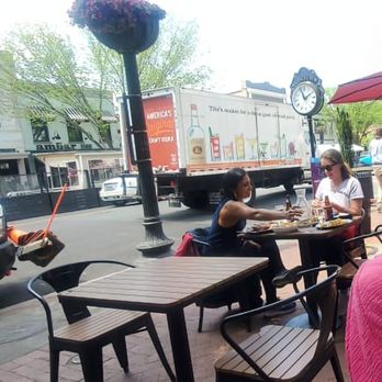 Han Palace Barracks Row - Sidewalk seating - Dim Sum Near Me - Washington, DC, District of Columbia