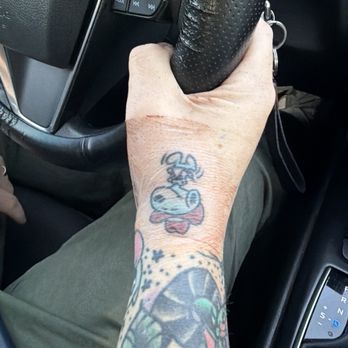 High Noon Tattoo - Snoopy - Tattoo Near Me - Phoenix, Arizona
