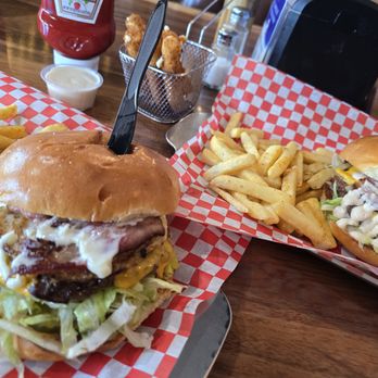 FireFly Burger  - Burgers Near Me - Garden Grove, California