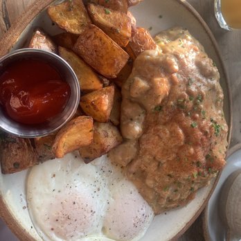 Tokeland - Biscuits and gravy - Breakfast & Brunch Near Me - Tokeland, Washington Tokeland - Biscuits and gravy - Breakfast & Brunch Near Me - Tokeland, Washington