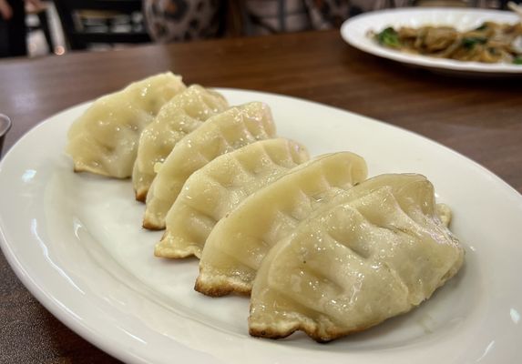 Heng's Kitchen by null