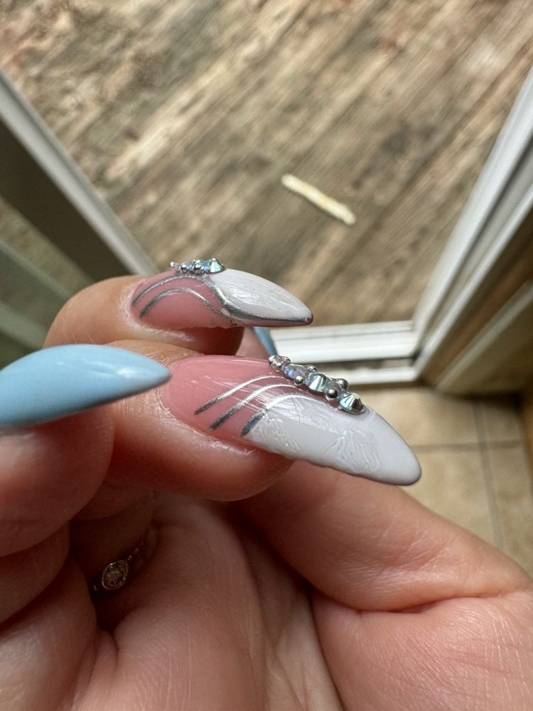 RAQUEL NAILS Updated September 2024 69 Photos & 37 Reviews 560