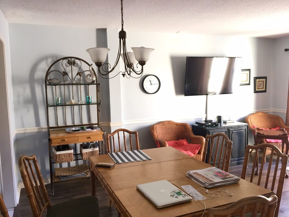 CAPTAIN’S QUARTERS DESTIN Updated August 2024 23 Photos 940 Hwy 98 E, Destin, Florida