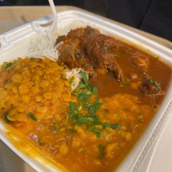 Paratha Grill - Chicken Curry with rice and lentils - Indian Near Me - Artesia, California Paratha Grill - Chicken Curry with rice and lentils - Indian Near Me - Artesia, California