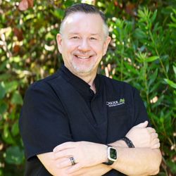Cascade Eye & Skin Centers