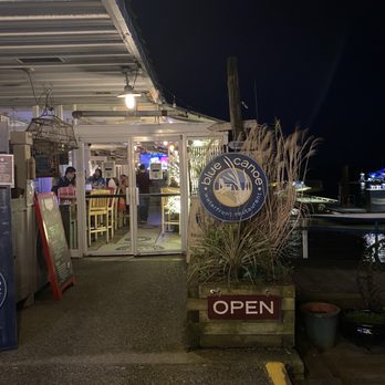 Blue Canoe Waterfront Restaurant - Seafood Near Me - Richmond, British Columbia Blue Canoe Waterfront Restaurant - Seafood Near Me - Richmond, British Columbia