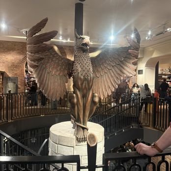 Harry Potter Shop - Books, Mags, Music & Video Near Me - New York, New York