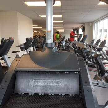 Valley Fitness - Up status equipment - Gyms Near Me - Sun Valley, California