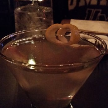 Tavolo - Winter cosmo - Italian Near Me - Dorchester, Massachusetts