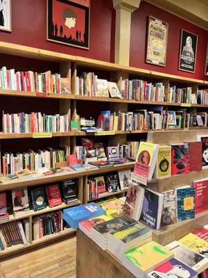 Librairie Drawn & Quarterly by null