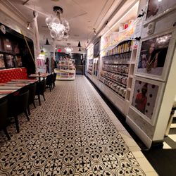 Sugar Factory - Atlantic City - Candy store