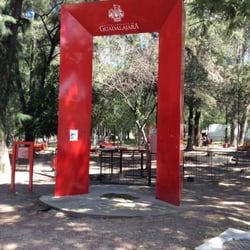 Parque Italia - Ingresó al área para mascotas