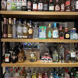 750 Degree Pizza - Large selection of bottled liquor!