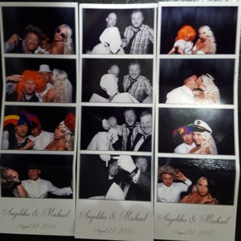 Magic Moment Photo Booth - Photo Booth Rentals Near Me - Willowbrook, Illinois Magic Moment Photo Booth - Photo Booth Rentals Near Me - Willowbrook, Illinois
