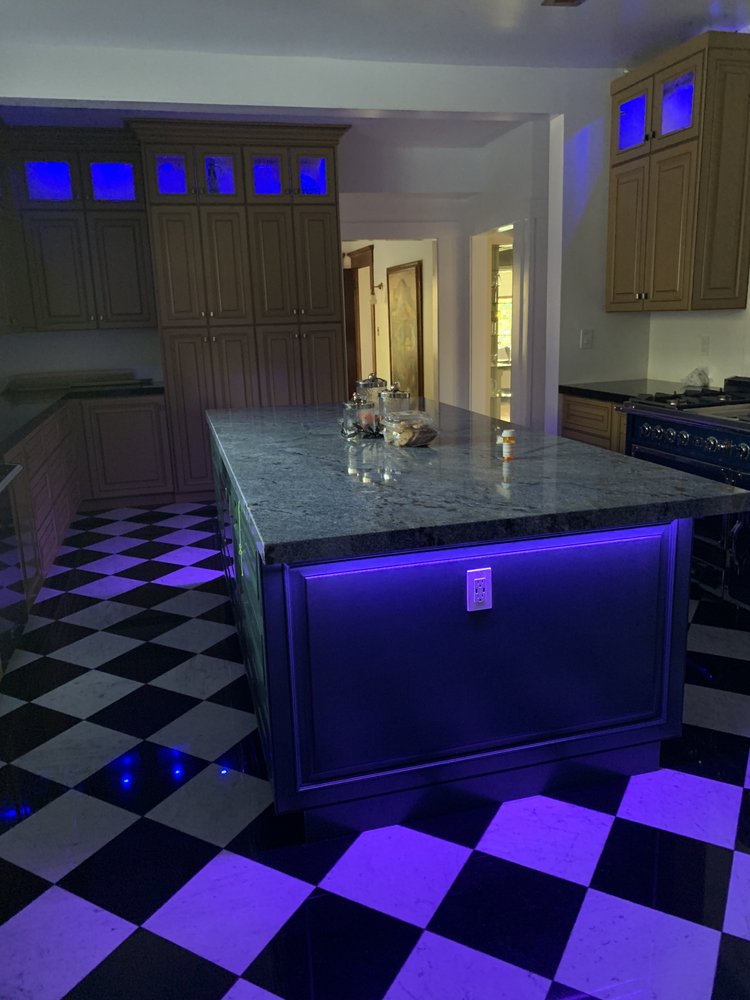 AUSTIN LED SUPPLY Updated October 2024 28 Photos 900 N Austin Ave, Texas