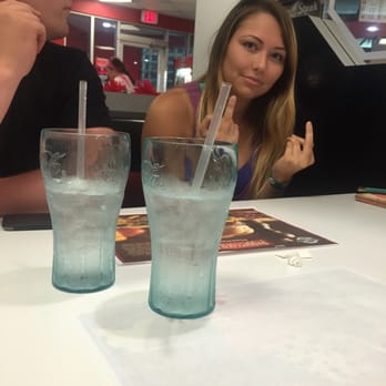 Steak ’n Shake - 2 hours and still not even our shakes - Fast Food Near Me - St. Charles, Missouri Steak ’n Shake - 2 hours and still not even our shakes - Fast Food Near Me - St. Charles, Missouri