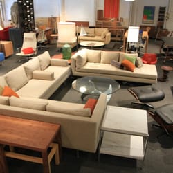 Daniel Donnelly Modern Design Studio - Showroom Interior
