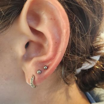 Rainbow Piercing & Jewelry - Two new piercings for the little one - Piercing Near Me - Corona Del Mar, California Rainbow Piercing & Jewelry - Two new piercings for the little one - Piercing Near Me - Corona Del Mar, California