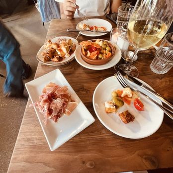 Barcelona Wine Bar - Tapas/Small Plates Near Me - Delray Beach, Florida Barcelona Wine Bar - Tapas/Small Plates Near Me - Delray Beach, Florida