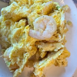 H4. Shrimp Stir Fried with Scrambled Eggs