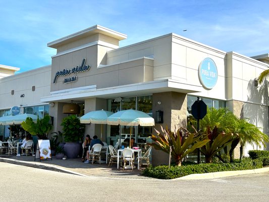 Pura Vida Miami by null