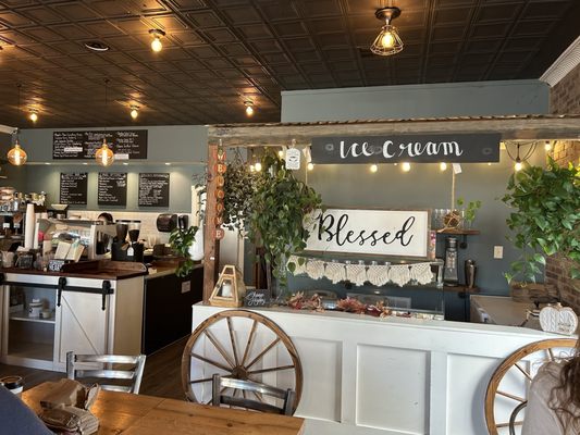 Rise 'N Grind Cafe by null