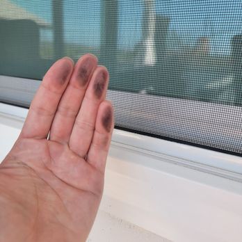 Elbow Grease Window Cleaning - This is less than 24 hours after they cleaned. I thought screen cleaning was included ( if not, disregard this). - Window Washing Near Me - Carlsbad, California