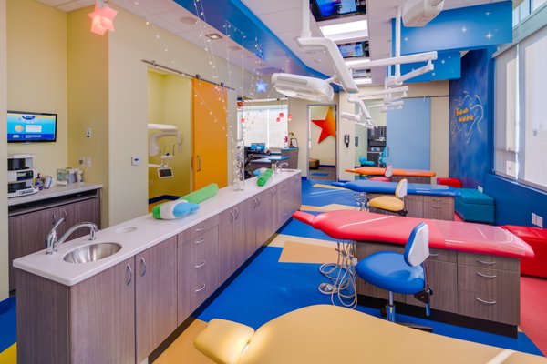 LITTLE STAR PEDIATRIC DENTISTRY - Updated February 2025 - 107 Photos ...