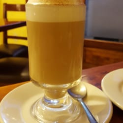 Cafe Colonial - Capuchino de rompope