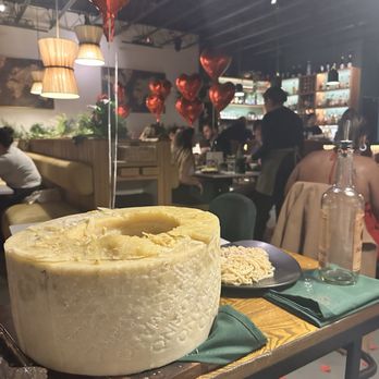 Botanya Restaurant - Spanish Near Me - Richmond, Virginia