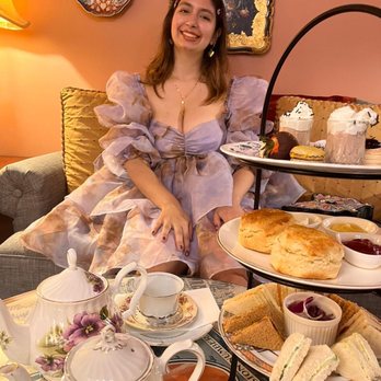Brooklyn High Low - Desserts, scones, and sandwiches - Tea Rooms Near Me - Brooklyn, New York Brooklyn High Low - Desserts, scones, and sandwiches - Tea Rooms Near Me - Brooklyn, New York