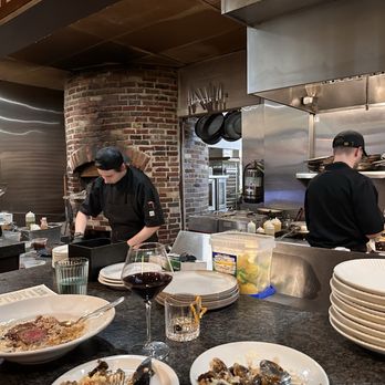 Bonfire Grill - New American Near Me - Tomball, Texas