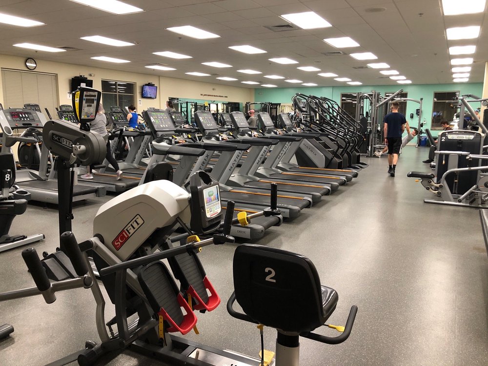 SCANTIC VALLEY BRANCH YMCA 45 Post Office Pk, Wilbraham