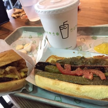 Shake Shack River North - Burgers Near Me - Chicago, Illinois Shake Shack River North - Burgers Near Me - Chicago, Illinois